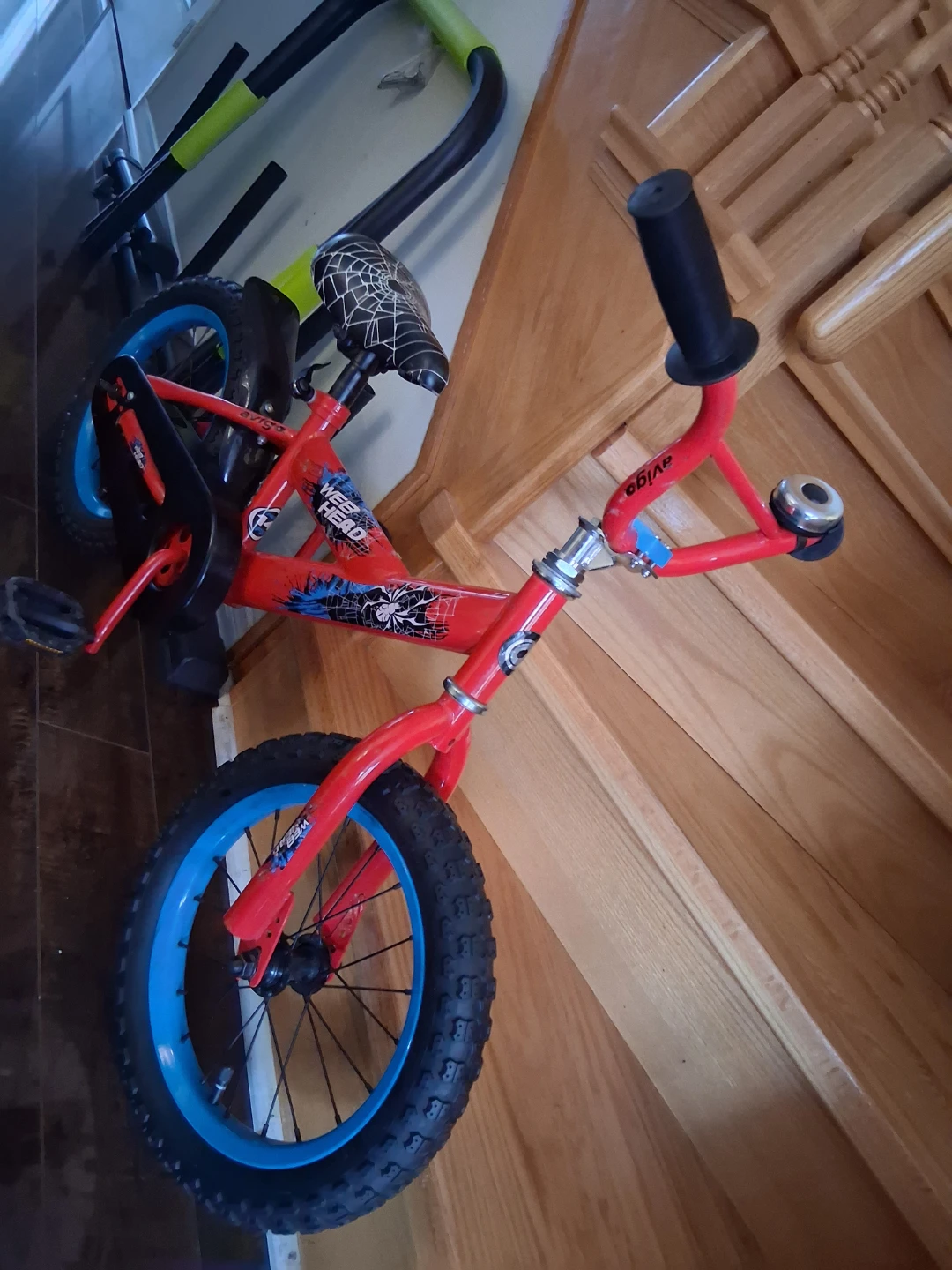 Kids bike Spider-Man 14" like new condition tune up - photo 3