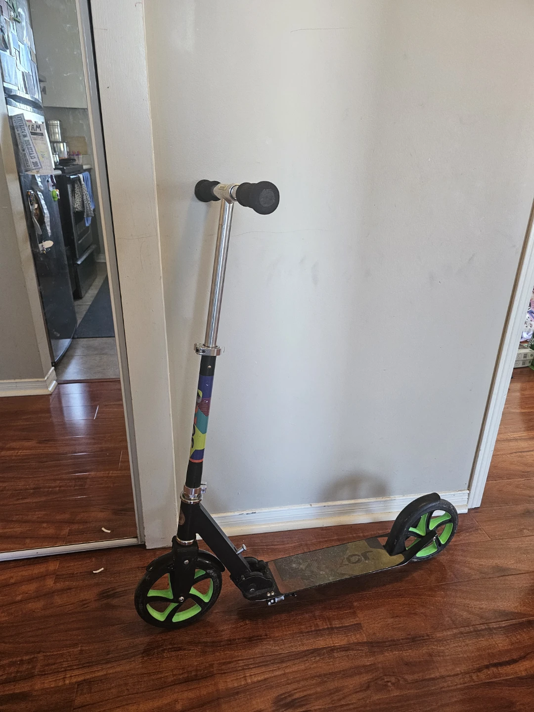 Razor A5 lux light up kick Scooter