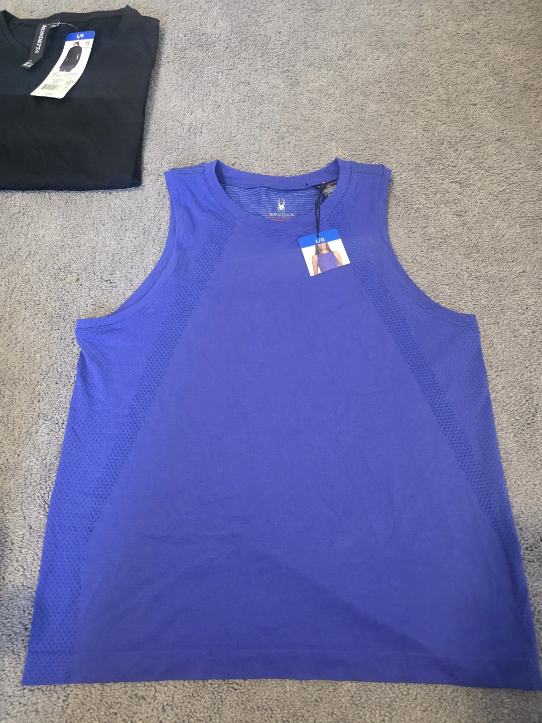 Women's Tops - L - photo 3