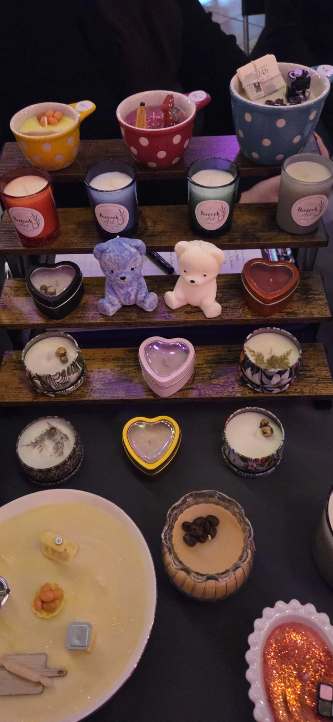 Hand-poured novelty candles - photo 5