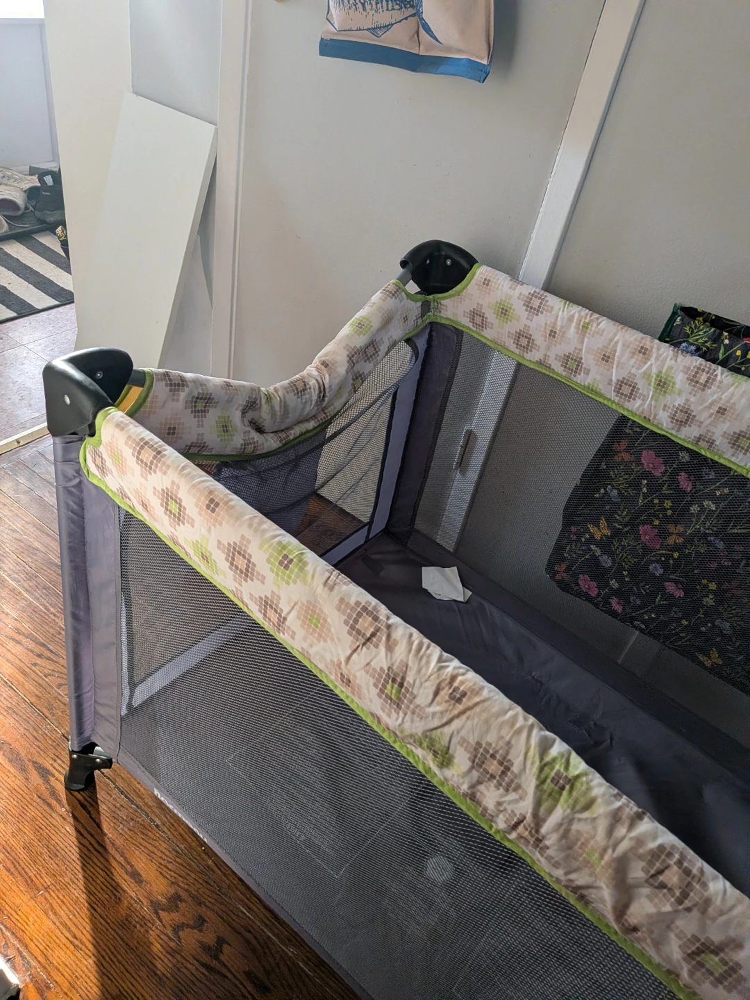 Harmony Play & Go portable playpen - photo 4