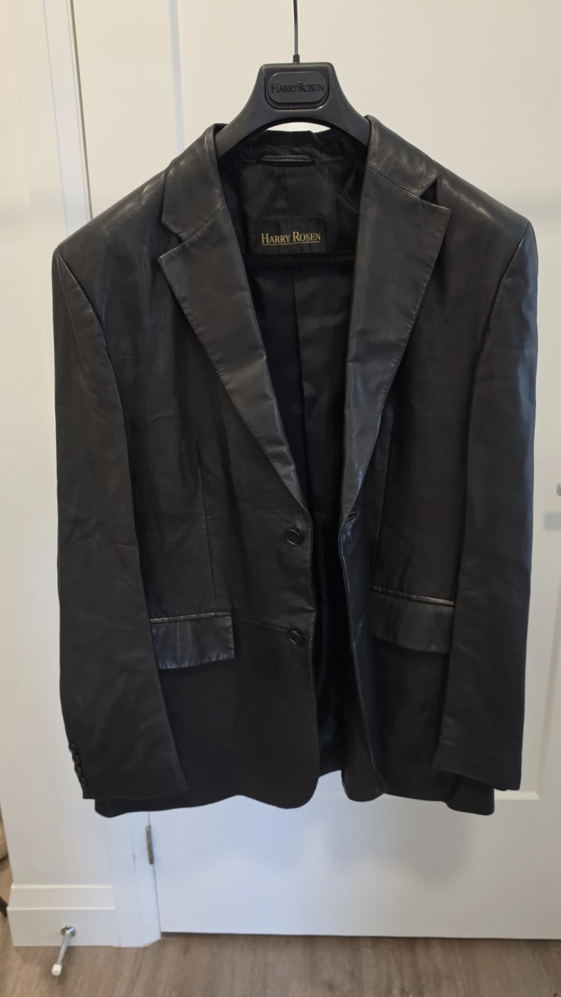 Harry Rosen Black Leather Blazer Size 52. (L or XL)