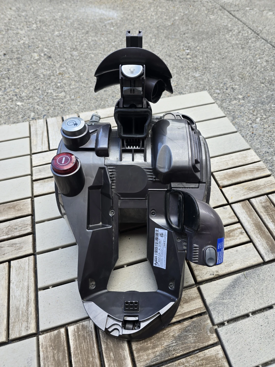 Dyson DC23 Canister Vacuum - Main Unit Only - Works Great