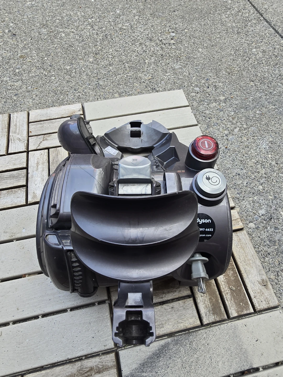 Dyson DC23 Canister Vacuum - Main Unit Only - Works Great - photo 4