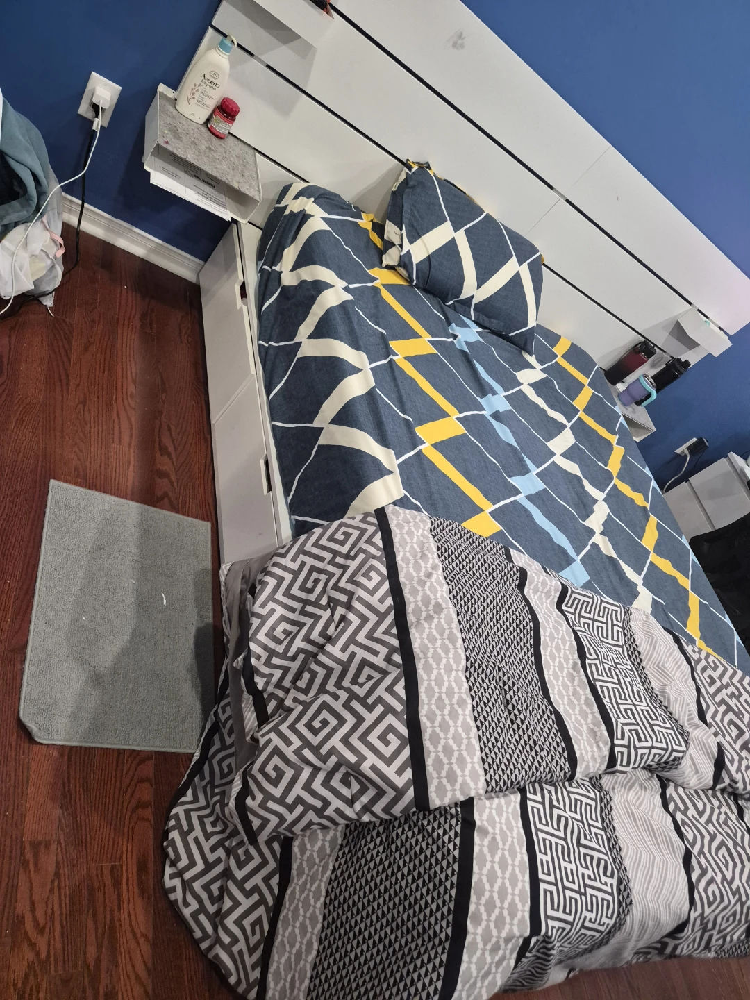Queen Size bed and mattress