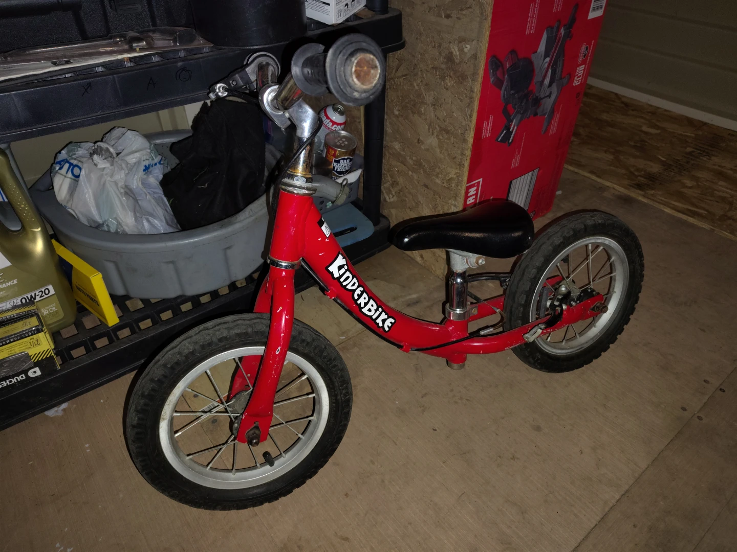 Kinderbike Balance Bike - Red