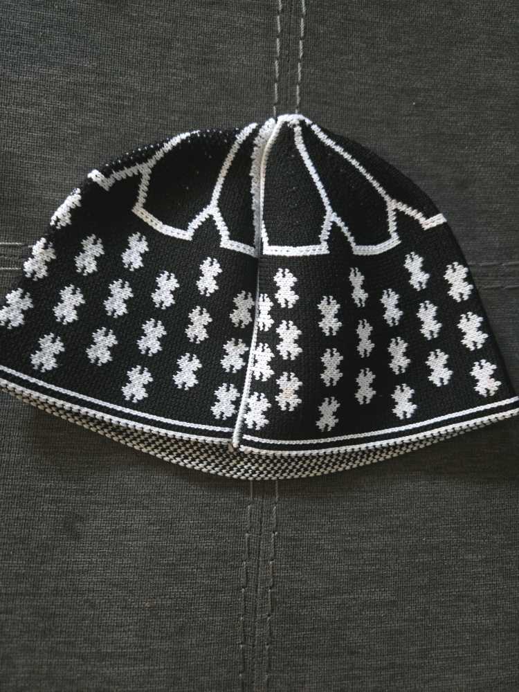 Black Kufi Hat with 786 and White Floral Pattern - photo 2