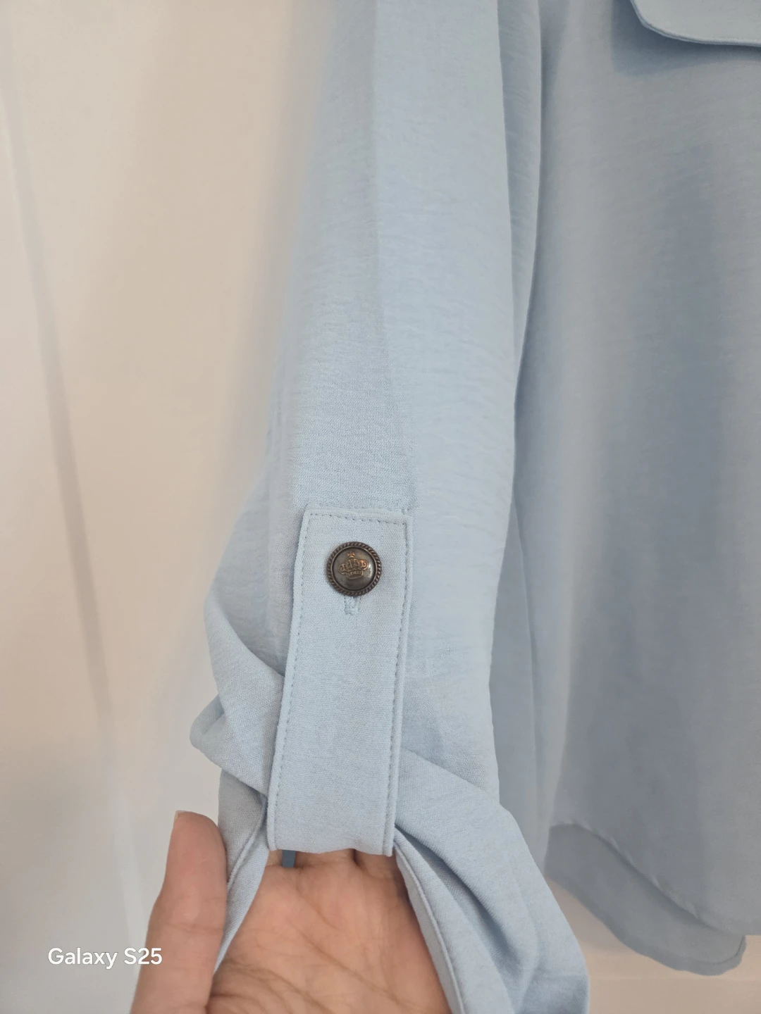 Suzy Shier Light Blue Button-Up Shirt with Pockets - photo 2