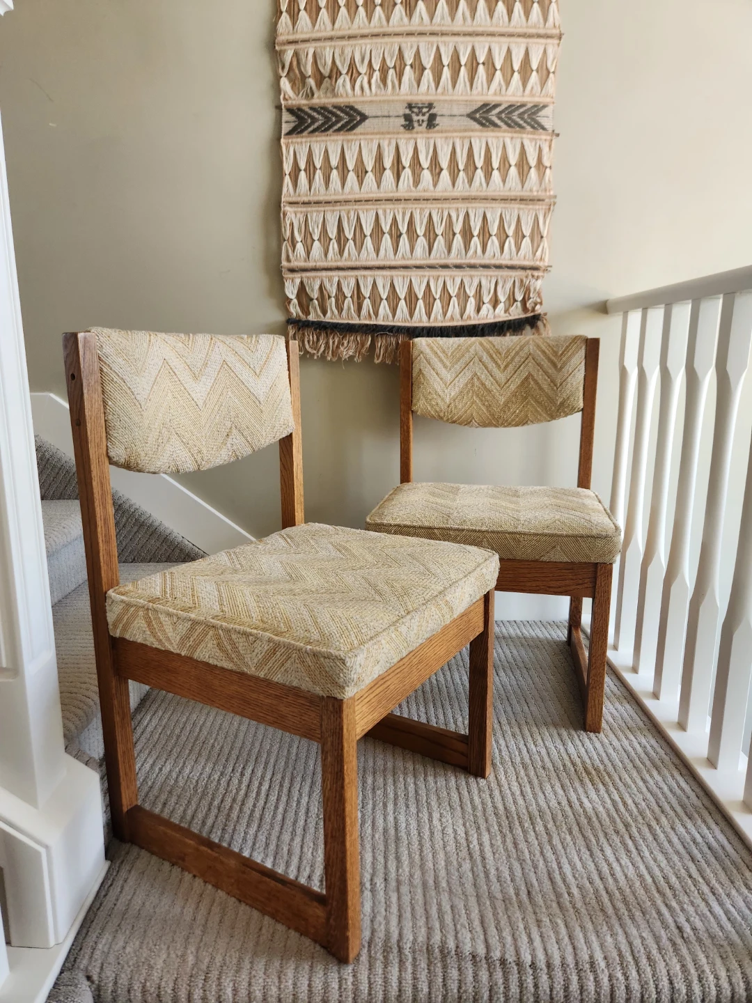 Set of 2 Vintage Wood Accent Chairs - photo 2