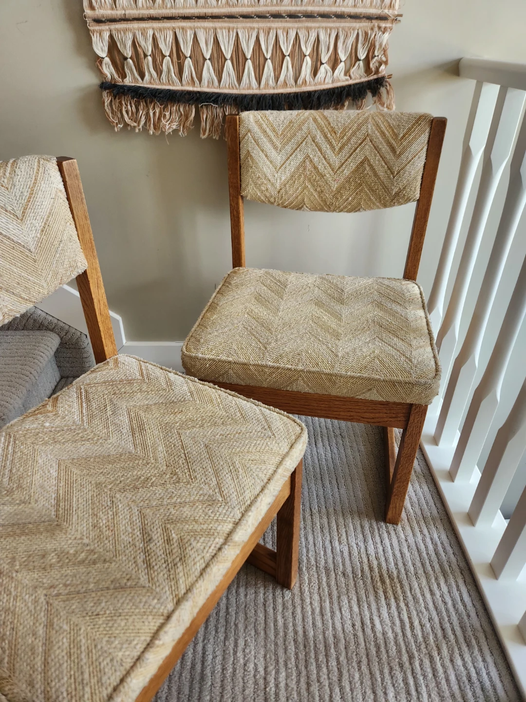 Set of 2 Vintage Wood Accent Chairs - photo 5