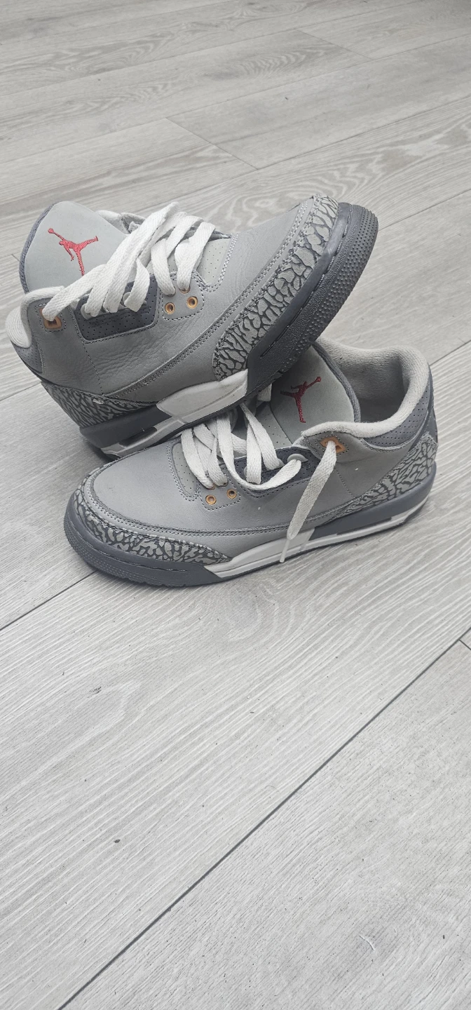 Air Jordan 3 Retro SE Shoes - photo 2