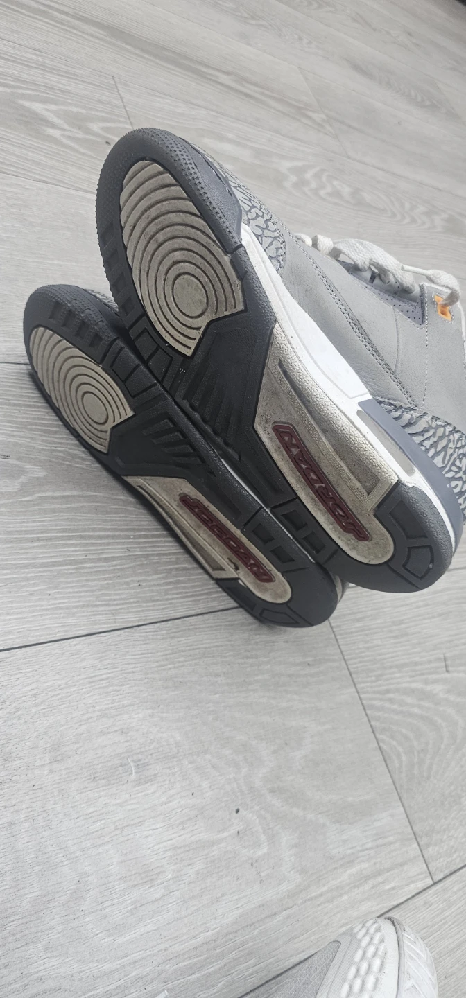 Air Jordan 3 Retro SE Shoes - photo 3
