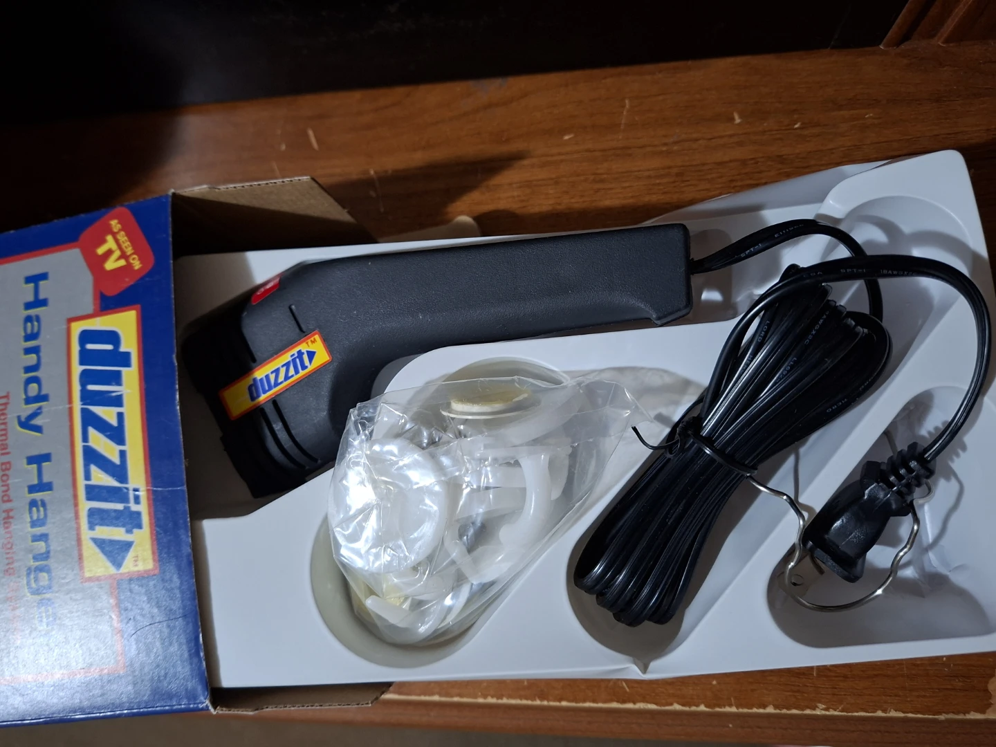 Duzzit Handy Hanger Thermal Bond Hanging System - photo 3