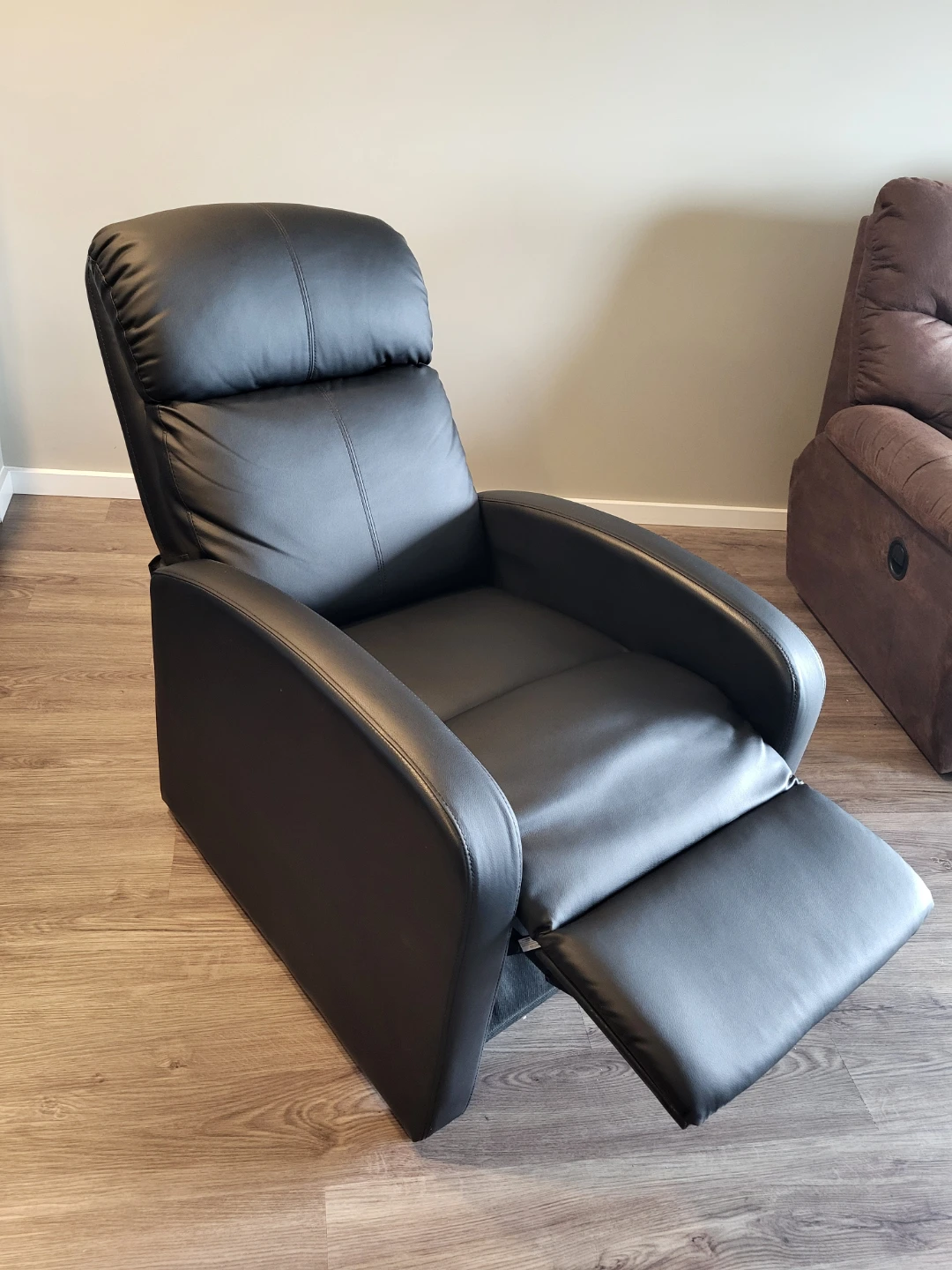 Black Recliner Chair