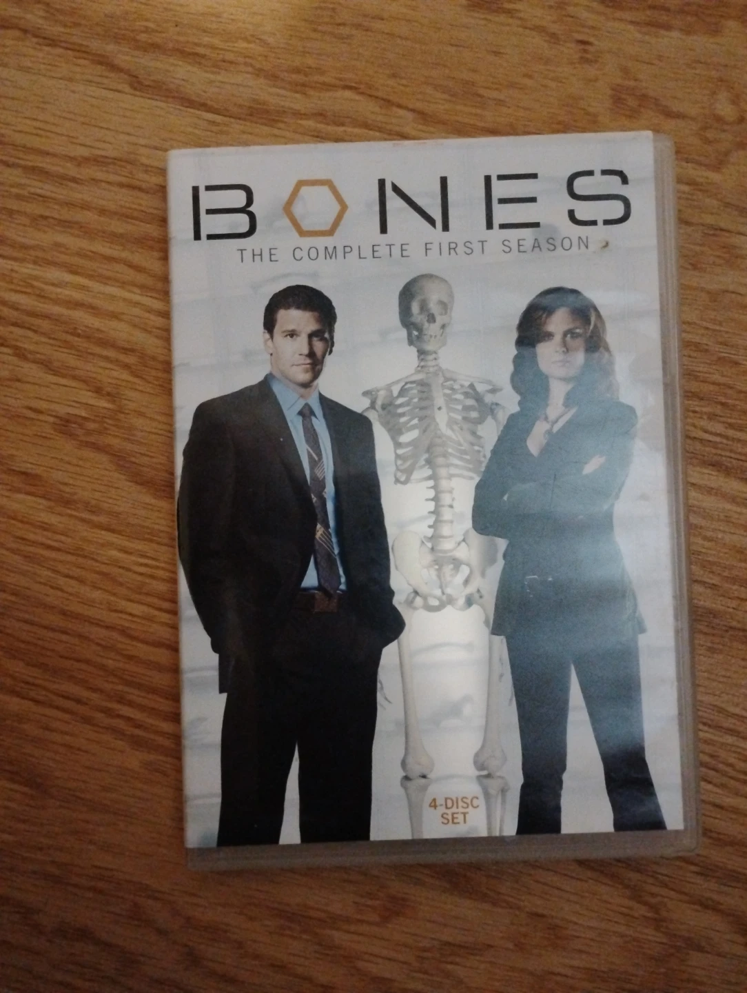 Bones: The Complete First Season DVD Set