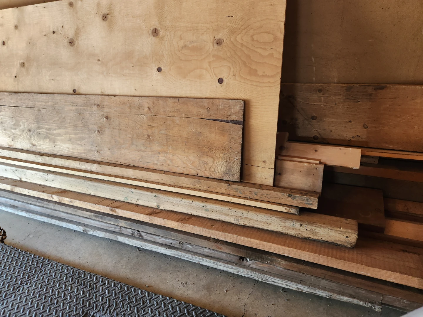 Assorted Lumber and Plywood for Sale - photo 2