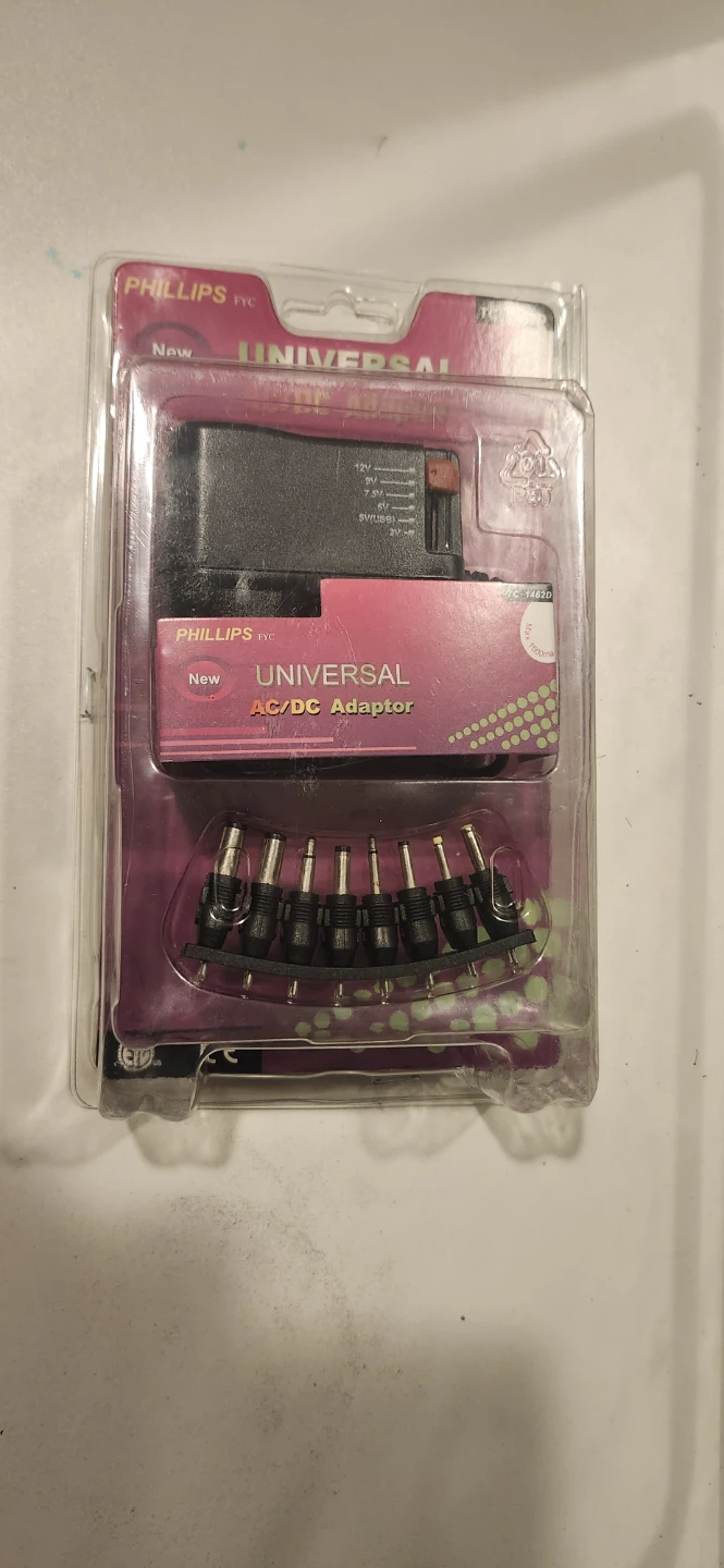 Phillips FYC Universal AC/DC Adapter with 8 Plugs