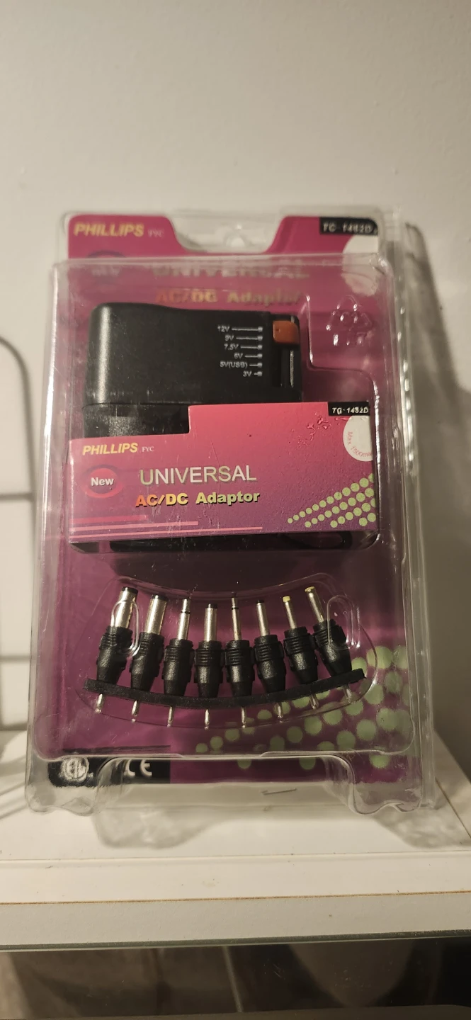 Phillips FYC Universal AC/DC Adapter with 8 Plugs - photo 3