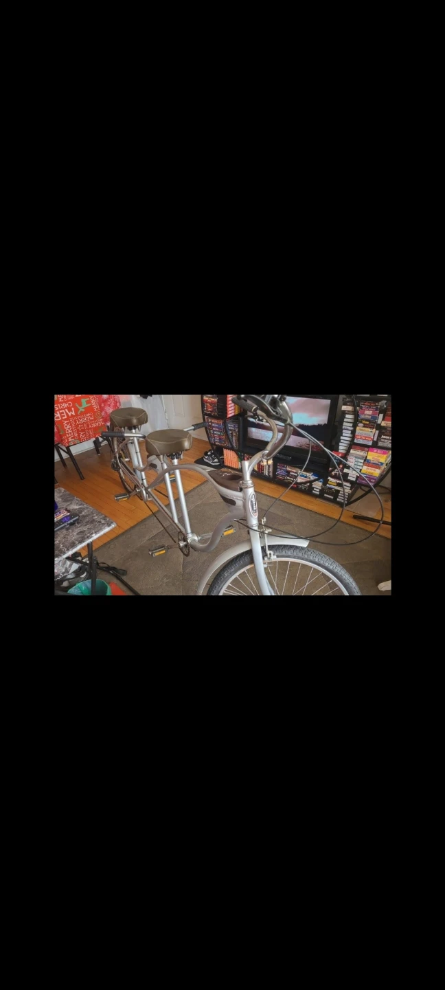 26in  schwinn tandem bike.  Good condition. - photo 3