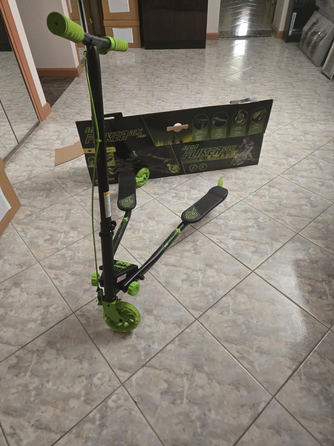 NEON FLIKER DLX Scooter by Vybe - photo 4