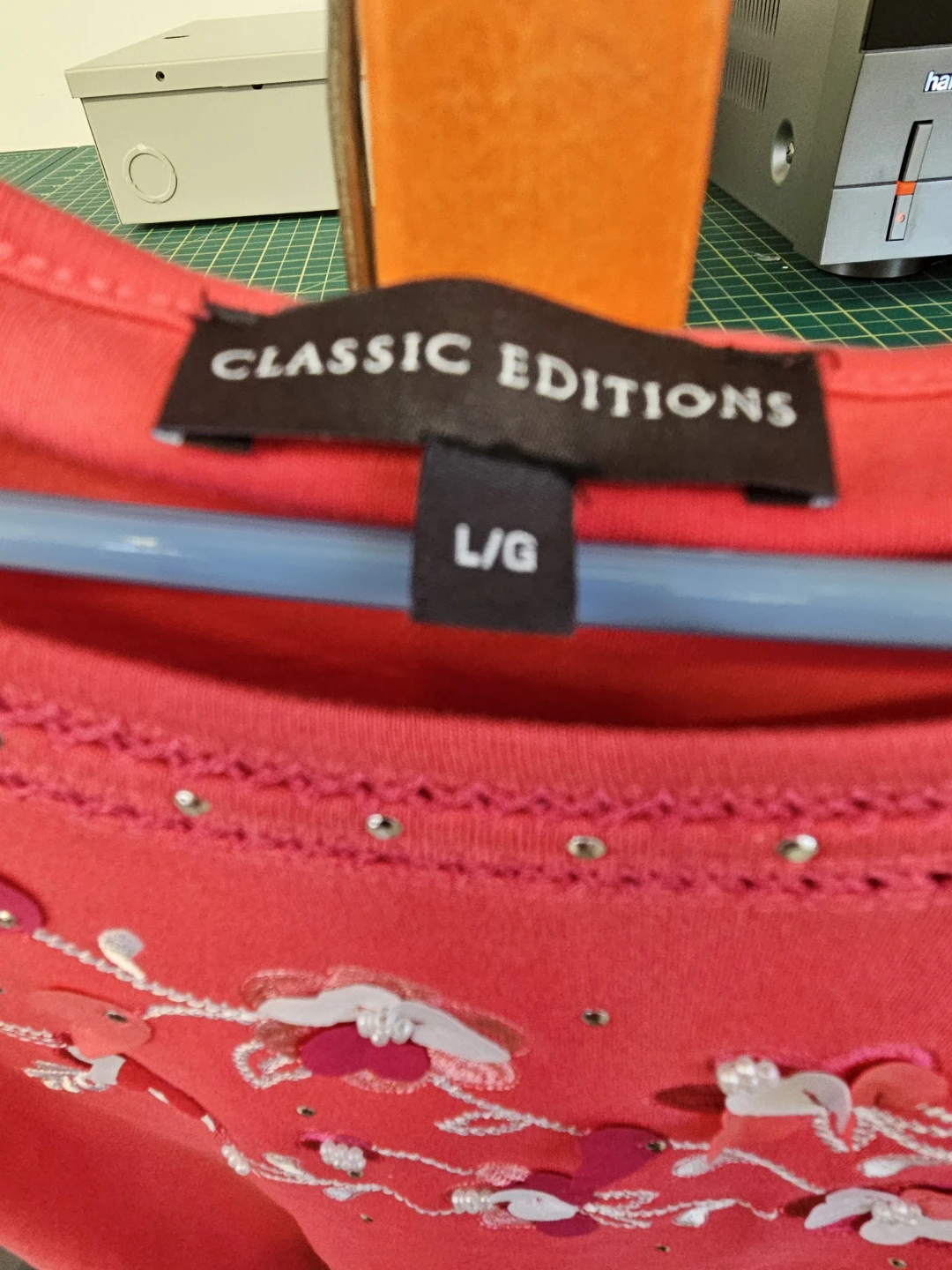 Classic Editions Women's Embroidered T-Shirt - Large/G - photo 2