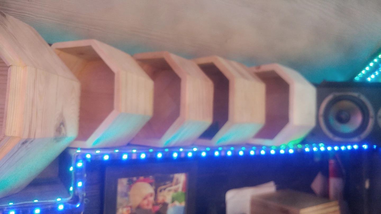 Keep sake boxes and custom shelves - photo 2