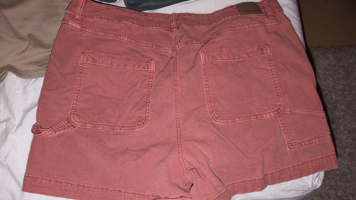 American Eagle pink/coral shorts - size 16 - photo 4