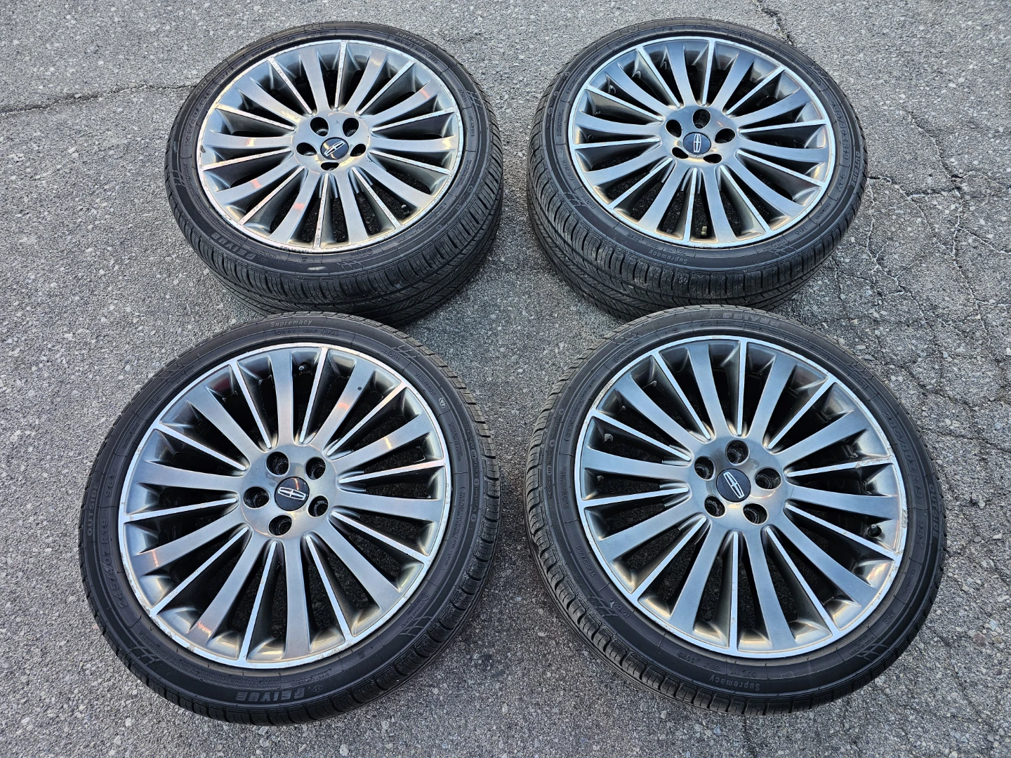 LINCOLN MKZ O.E.M RIMS AND ALL SEASON TIRES 245/40 R19