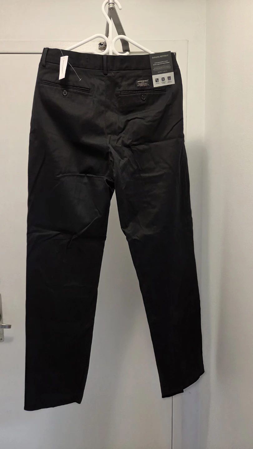 Never Worn!Banana Republic Movement Chino Pants - Black, 32x34 - photo 2