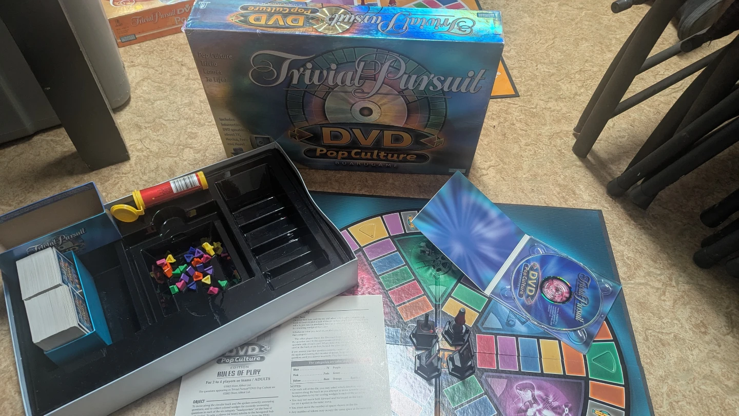 Trivial Pursuit DVD Pop Culture Edition Board Game