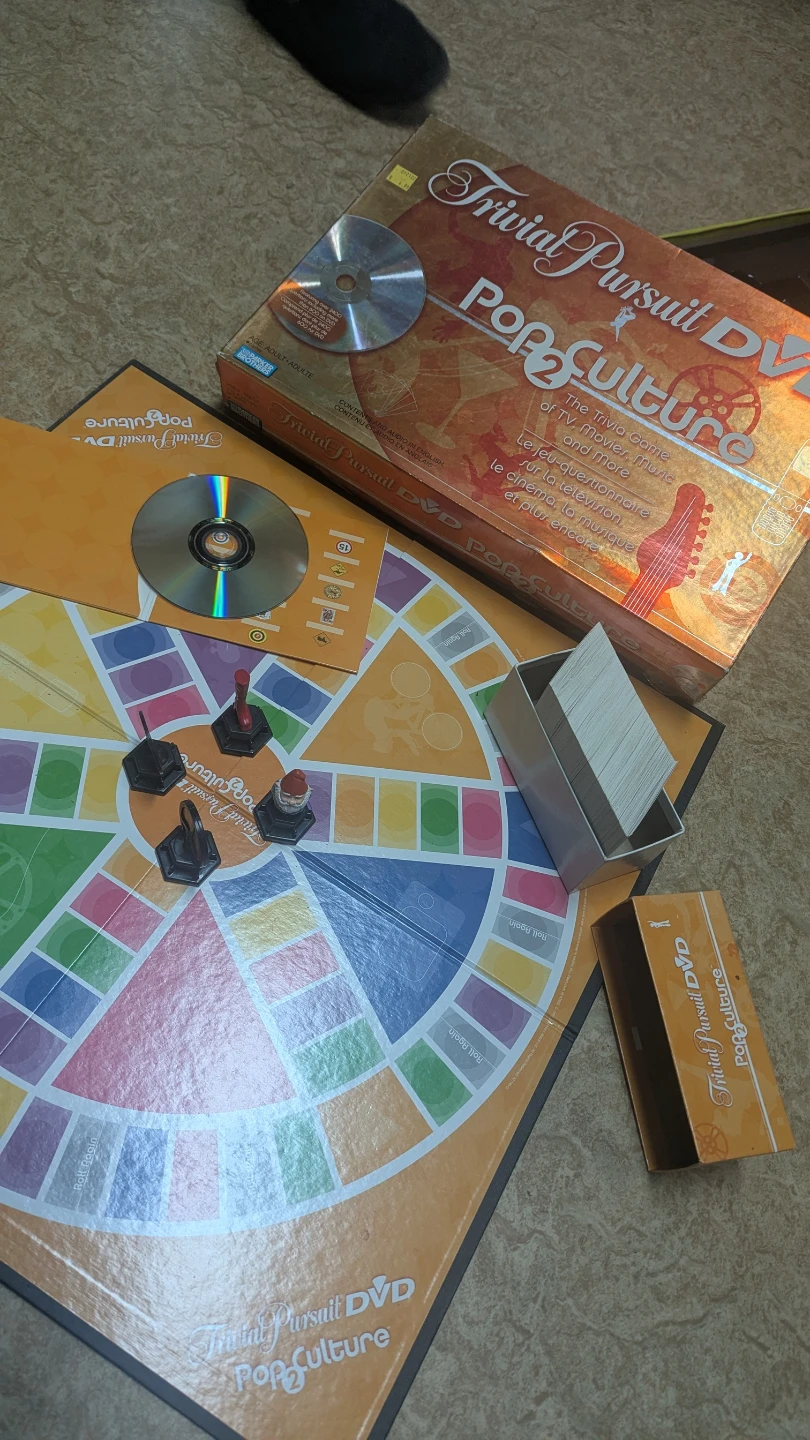 Trivial Pursuit DVD Pop Culture Edition Board Game - photo 3