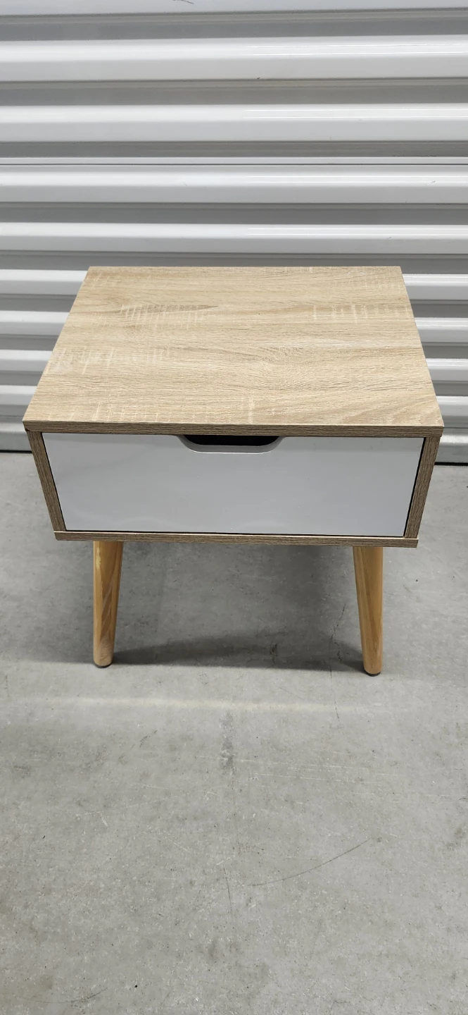 Night stand