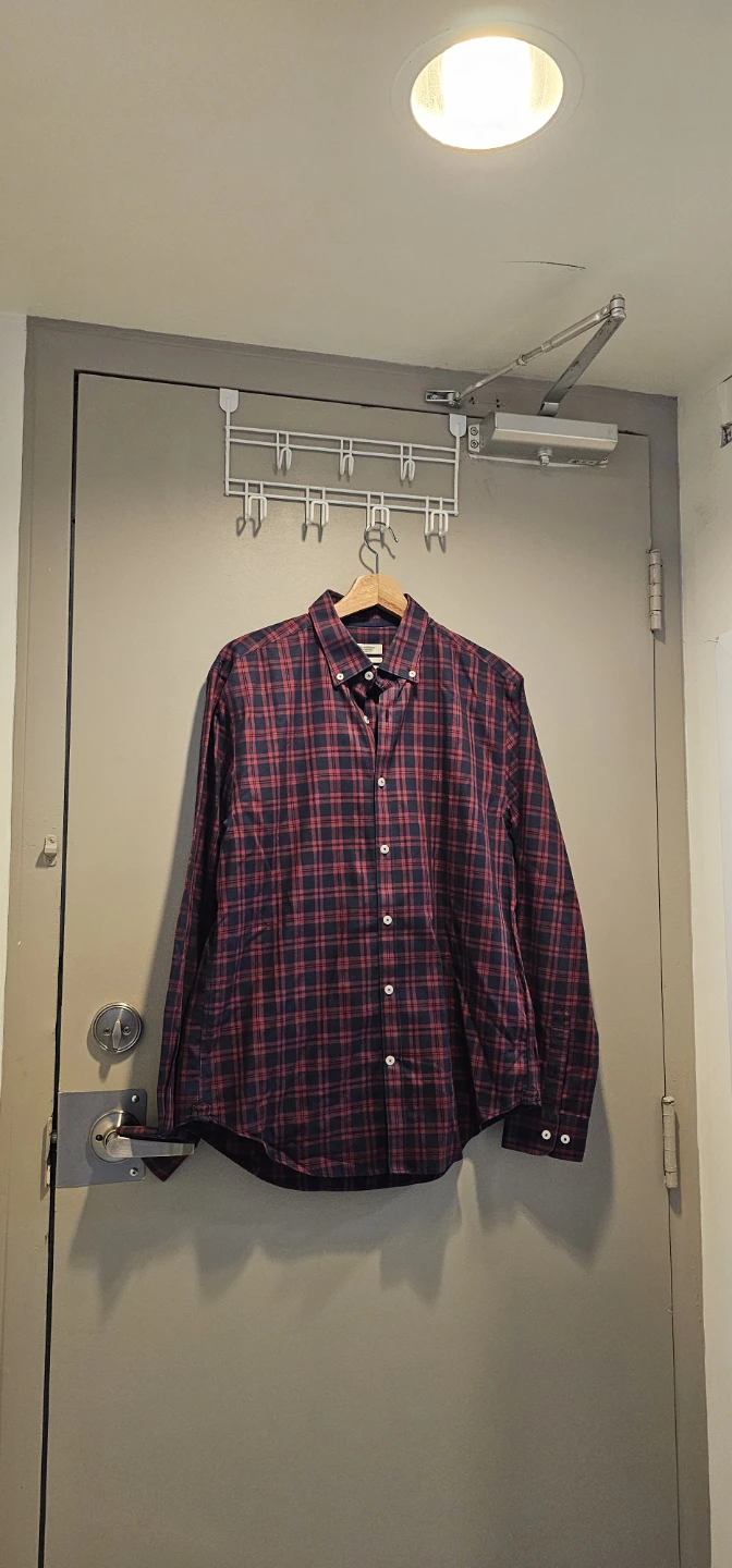 Pedro del Hierro Plaid Button-Up Shirt