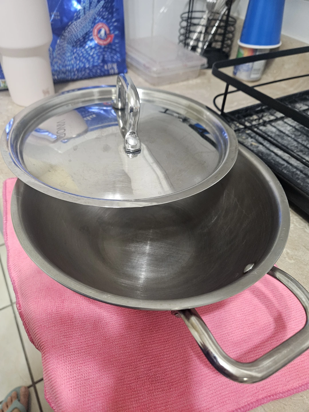 Vindoba Stainless Steel Pot with Lid