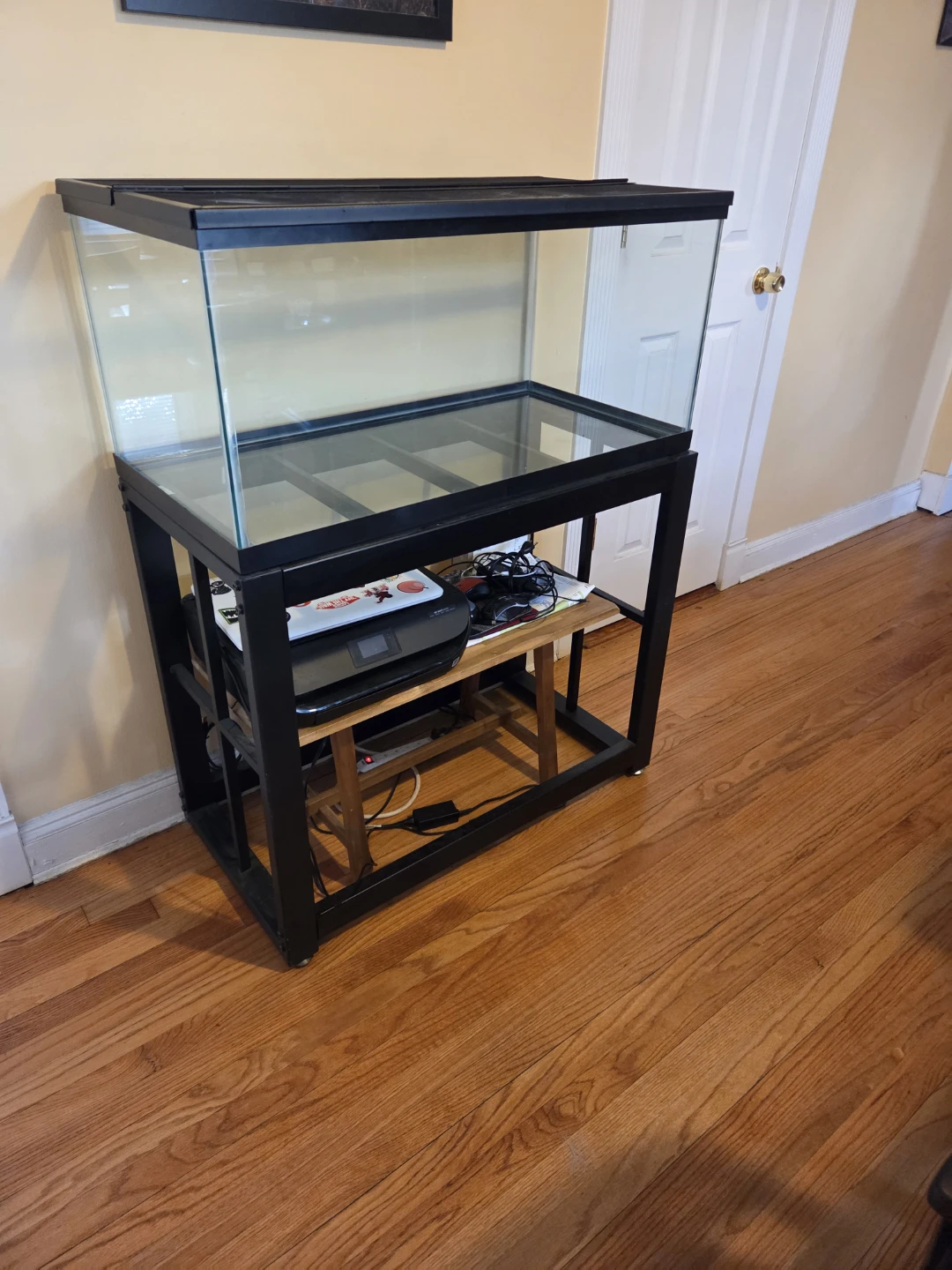 40 Gallon breeder tank with stand