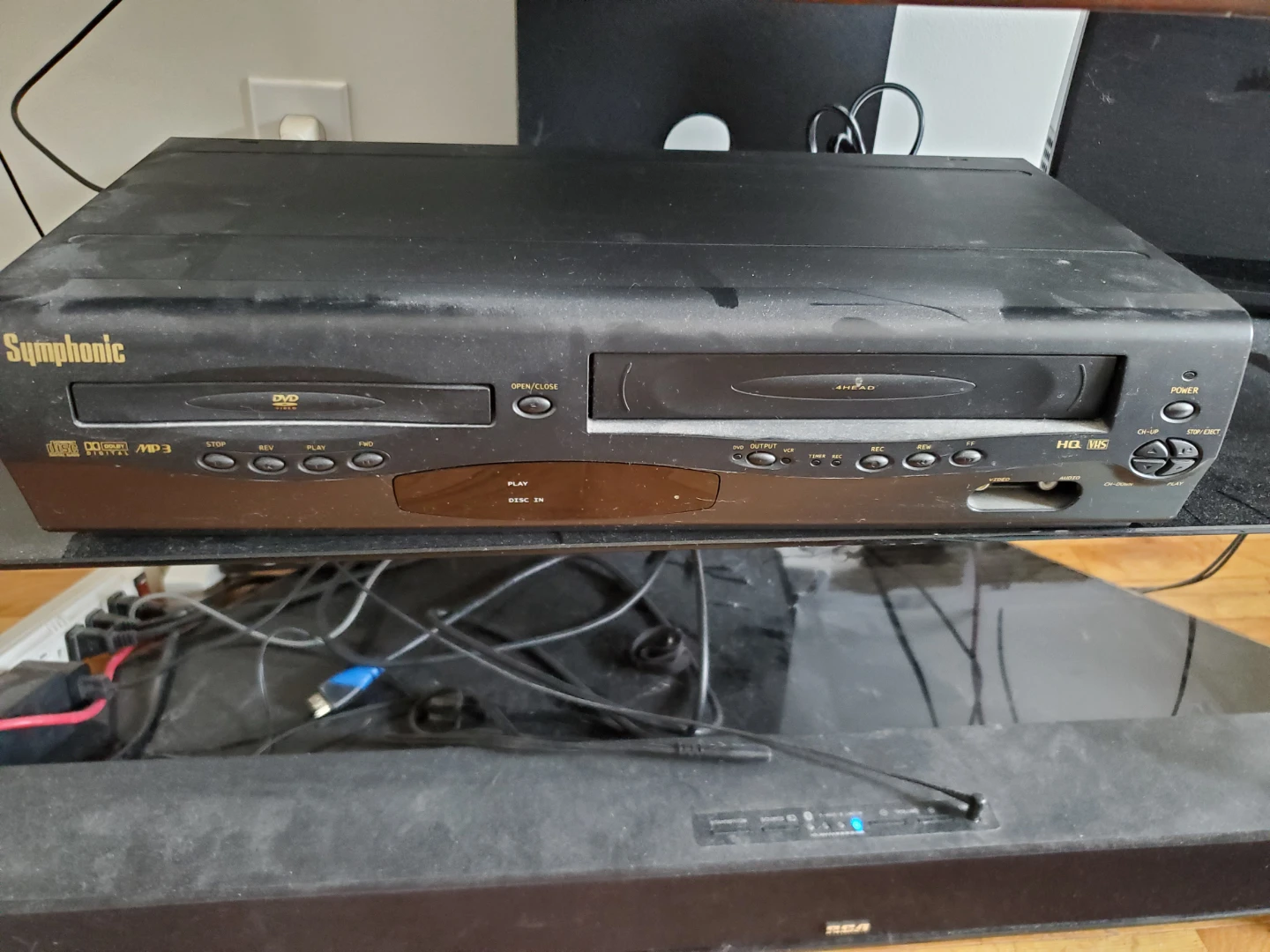 Symphonic DVD VCR Combo Player