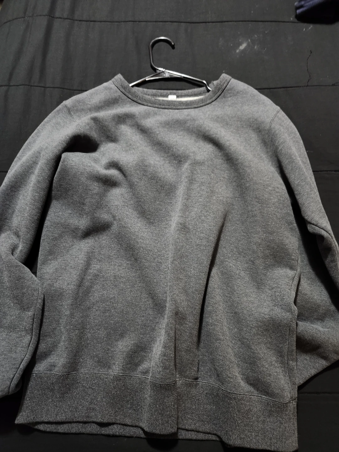 $5 crewneck (L)