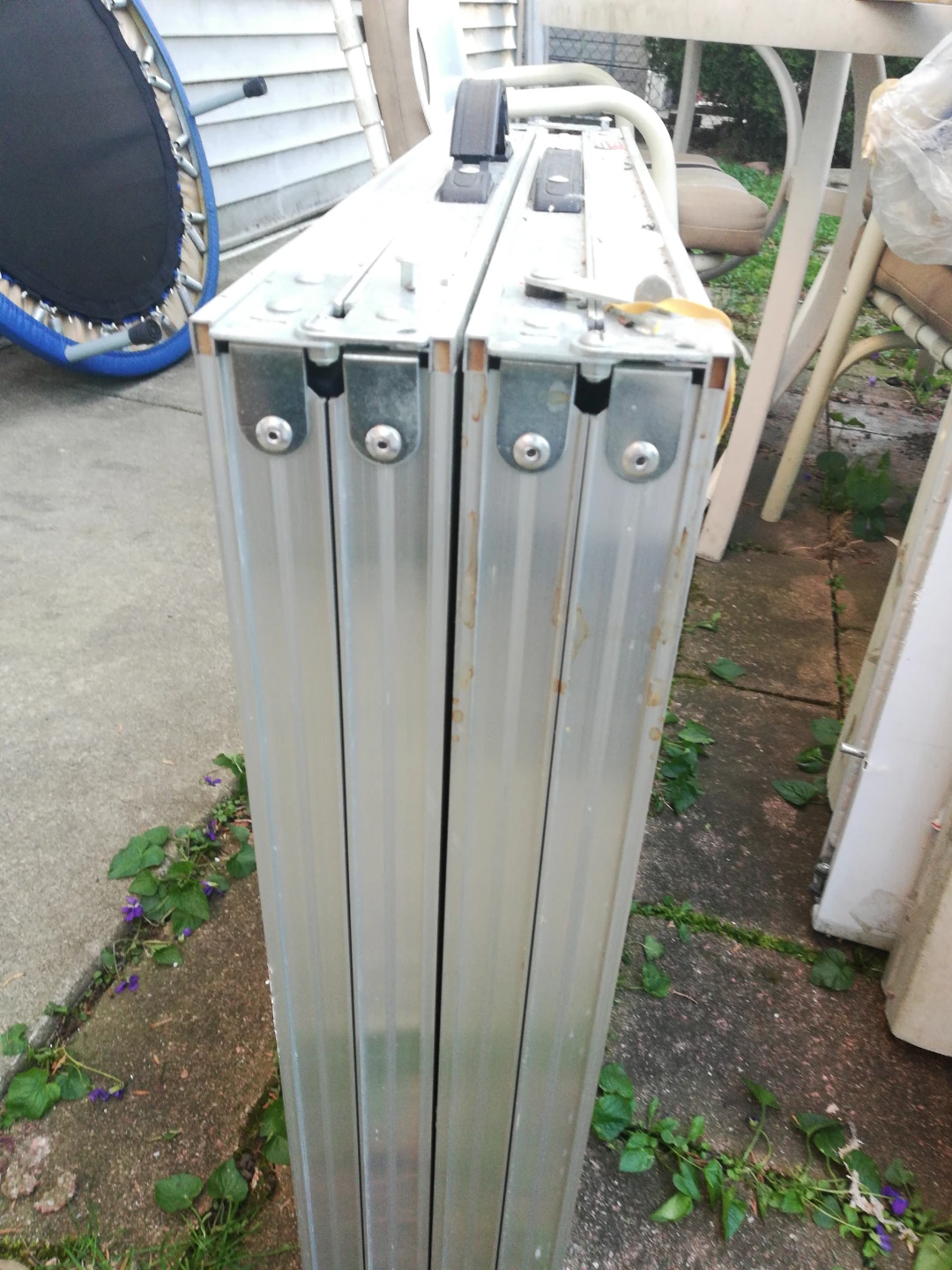 Adventuridge Folding Table - photo 4