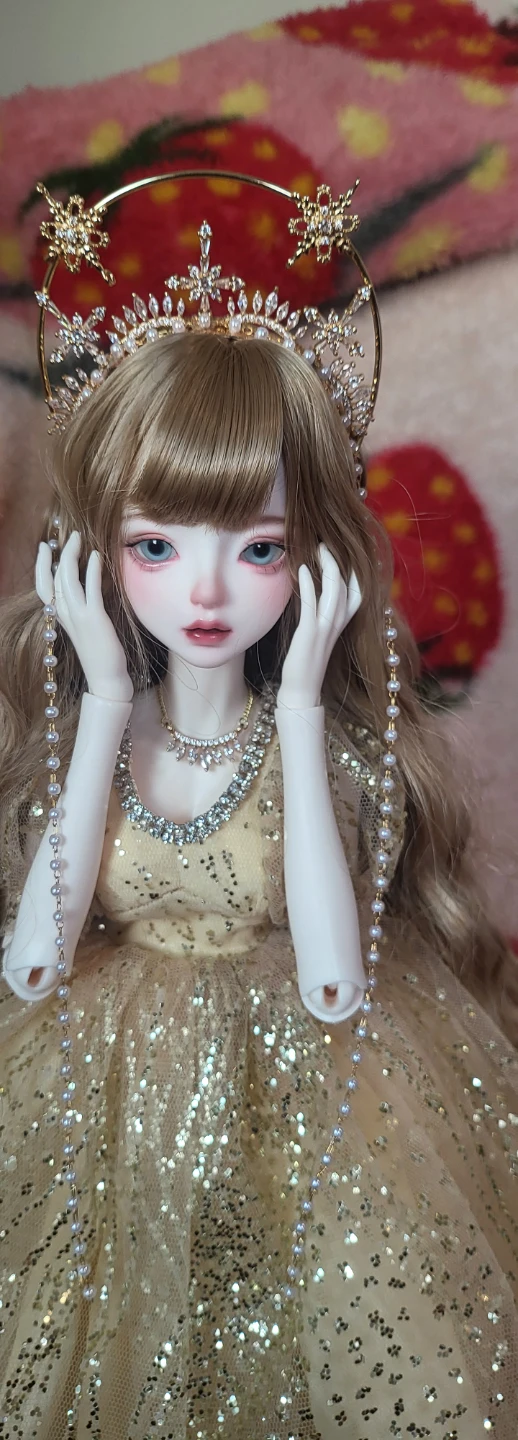 1/4 BJD recast Doll with full set as shown in the pics for sale