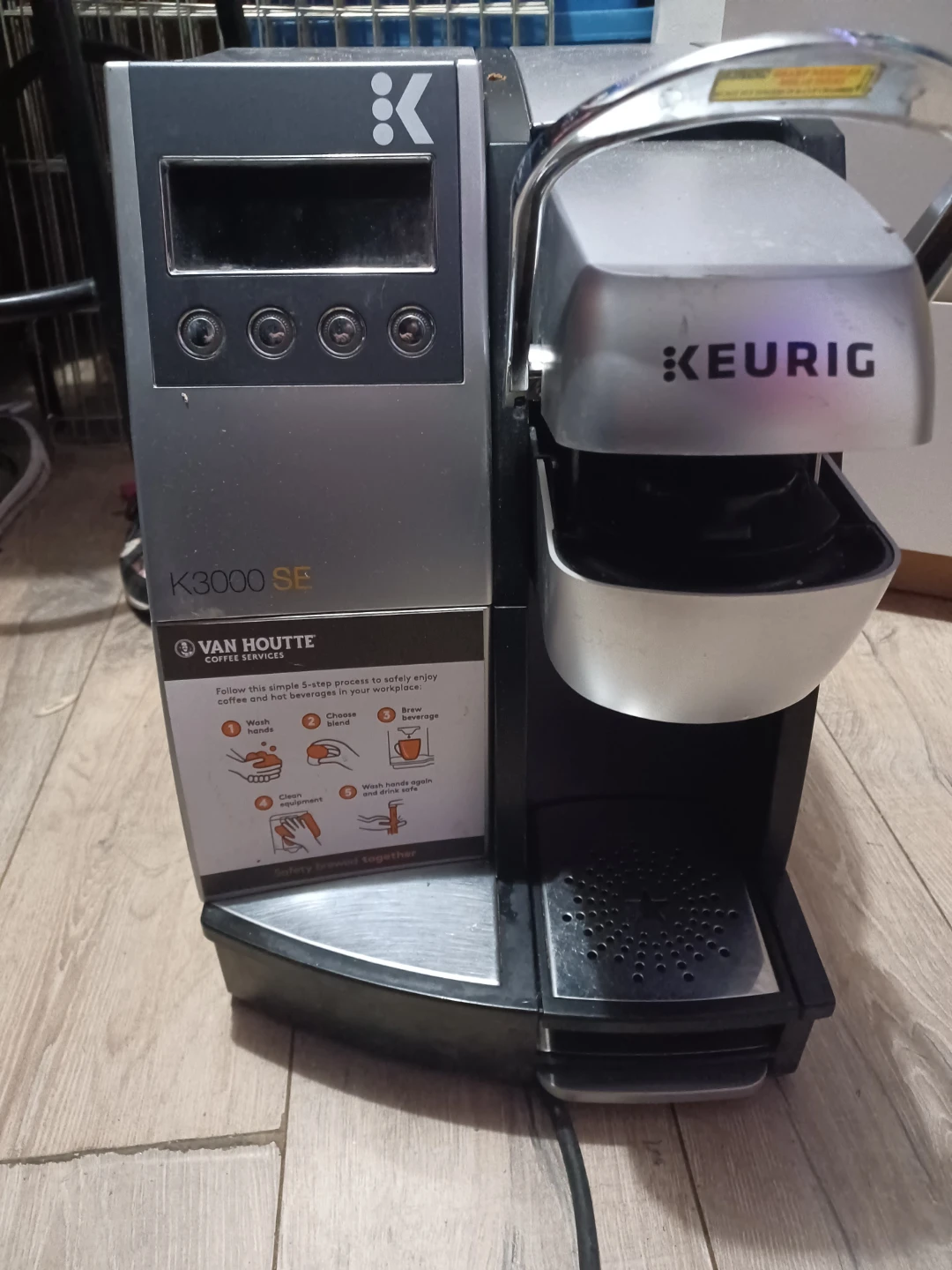 Keurig K3000 SE Coffee Brewer - photo 2