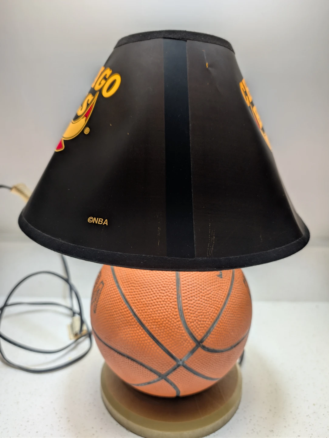 Vintage 90's Spalding NBA Chicago Bulls Basketball Lamp - photo 4