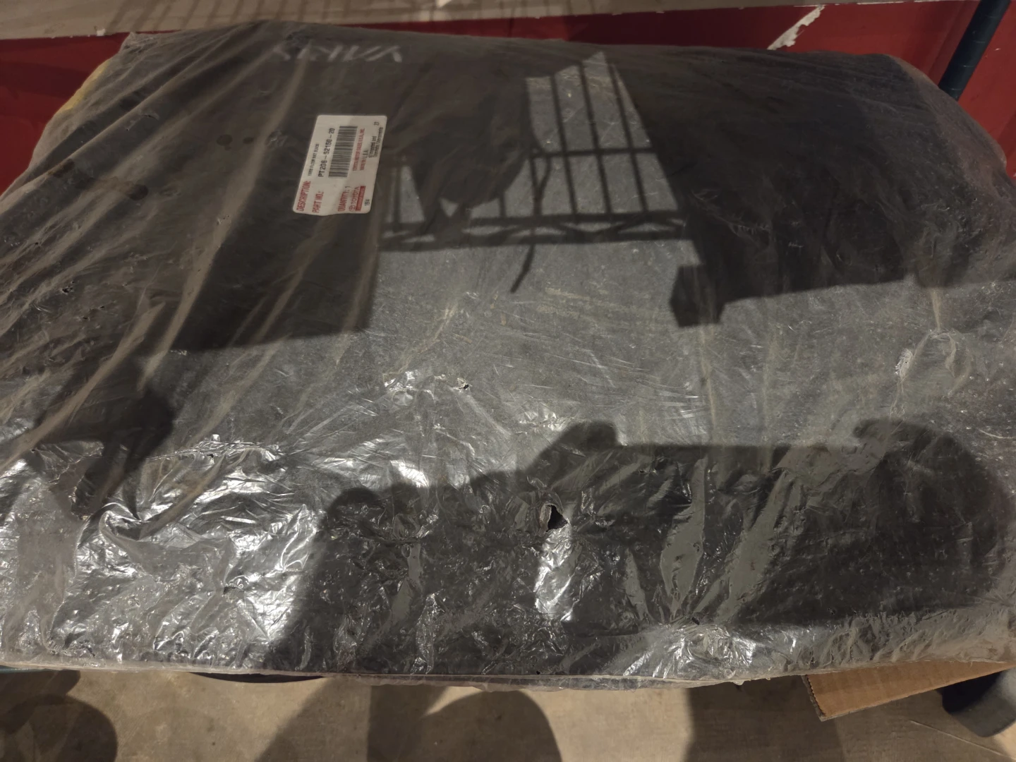 Toyota Yaris Floor Mat Black PT206-52150-20 - photo 2