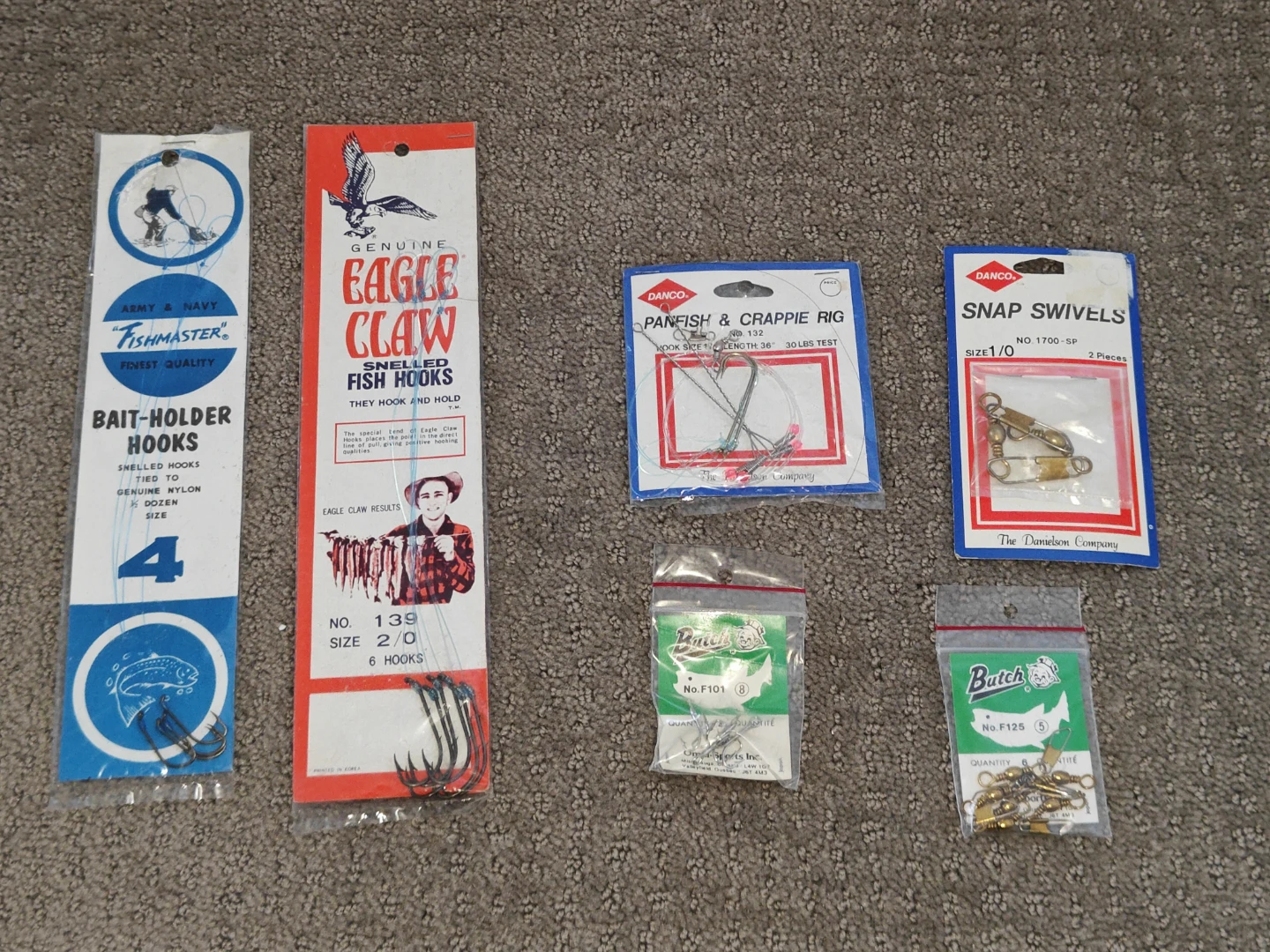 Rig Lures / Fish Hooks / Swivels - Various Fishing Gear
