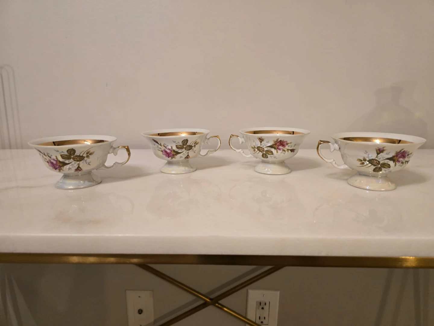 Set of 4 Vintage Floral Teacups with Gold Rim