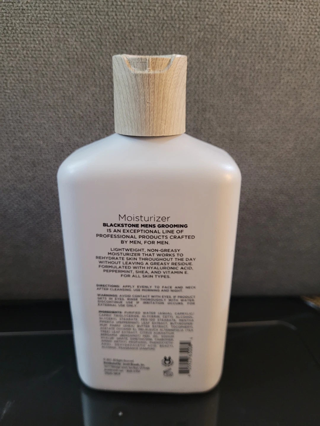 Blackstone Mens Grooming Moisturizer Refresh Sandalwood 8 FL OZ - photo 2