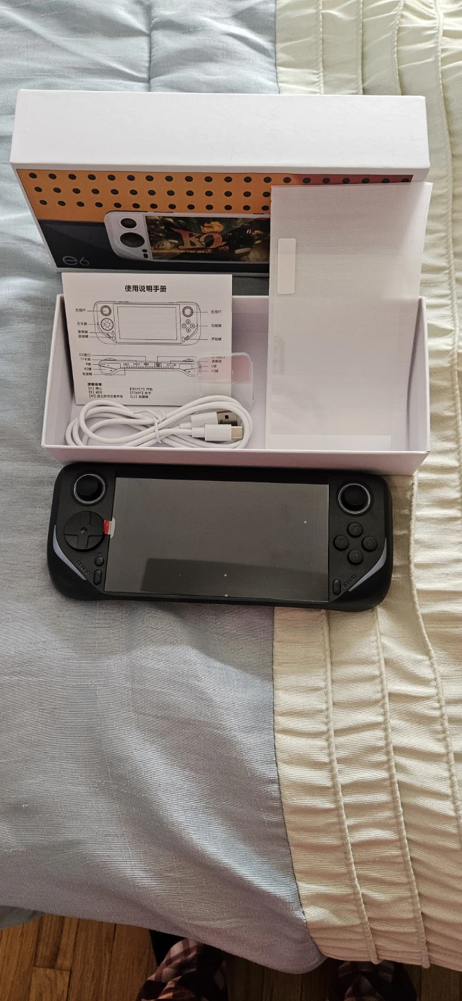 E6 Portable Retro Player Console NEW - photo 2