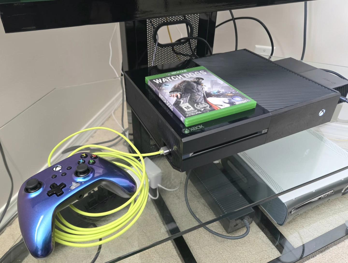 XBOX ONE CONSOLE BUNDLE CLEAN + READY TO PLAY - photo 3