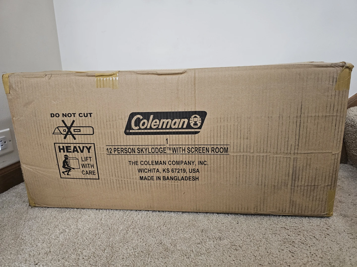 Coleman Skylodge 12 person Camping tent w/Cabin Screen