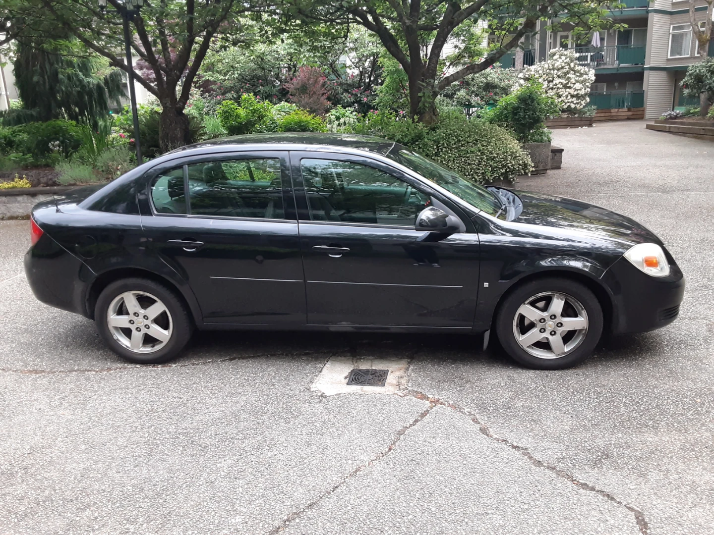 2009 Chevrolet Cobalt LT Low 171,000 Kms Cheap On Gas - photo 3