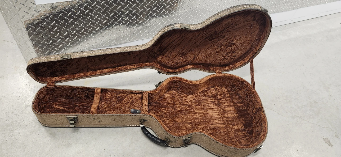 Jutar case 43.5*18"